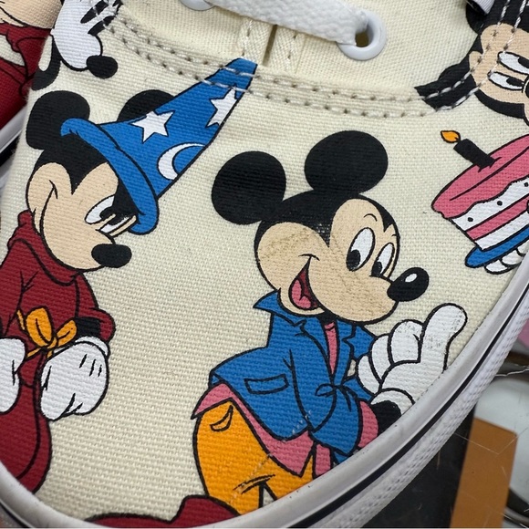 Vans Disney Collaboration Sneaker Mickey’s Birthday Mickey Mouse Men’s Size‎ 13 - Picture 3 of 11